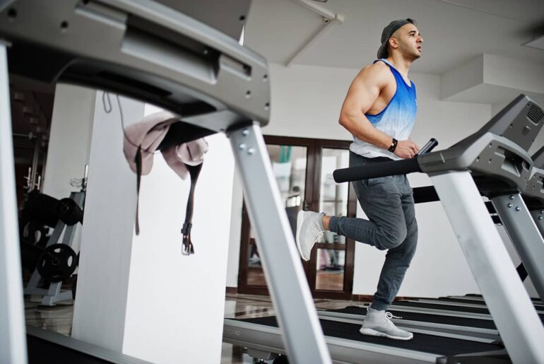 The 5 best workouts to do while running on the treadmill Treadmill training